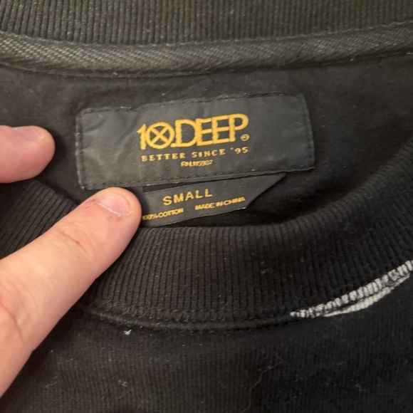 10 Deep White Roses Sweatshirt crew neck size small 10.deep - Picture 3 of 4